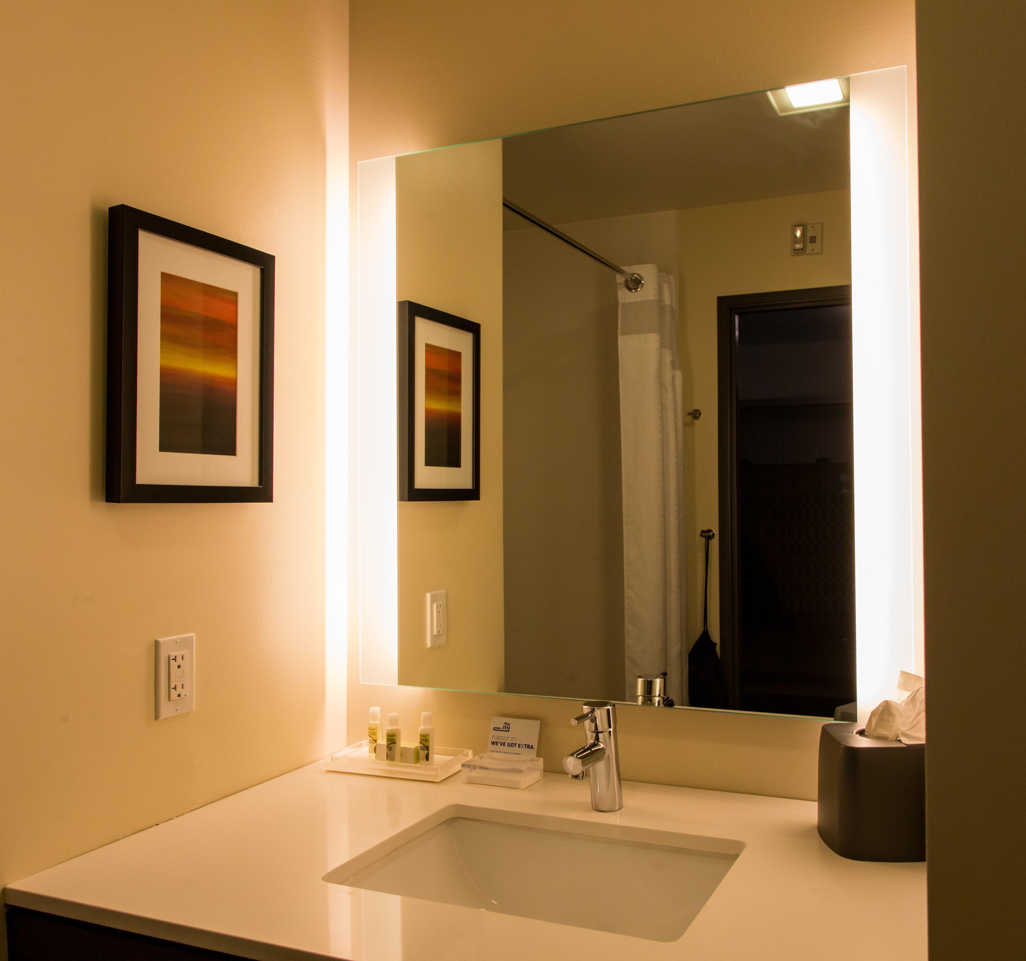 Holiday Inn Hotel & Suites - Mount Pleasant By Ihg Экстерьер фото