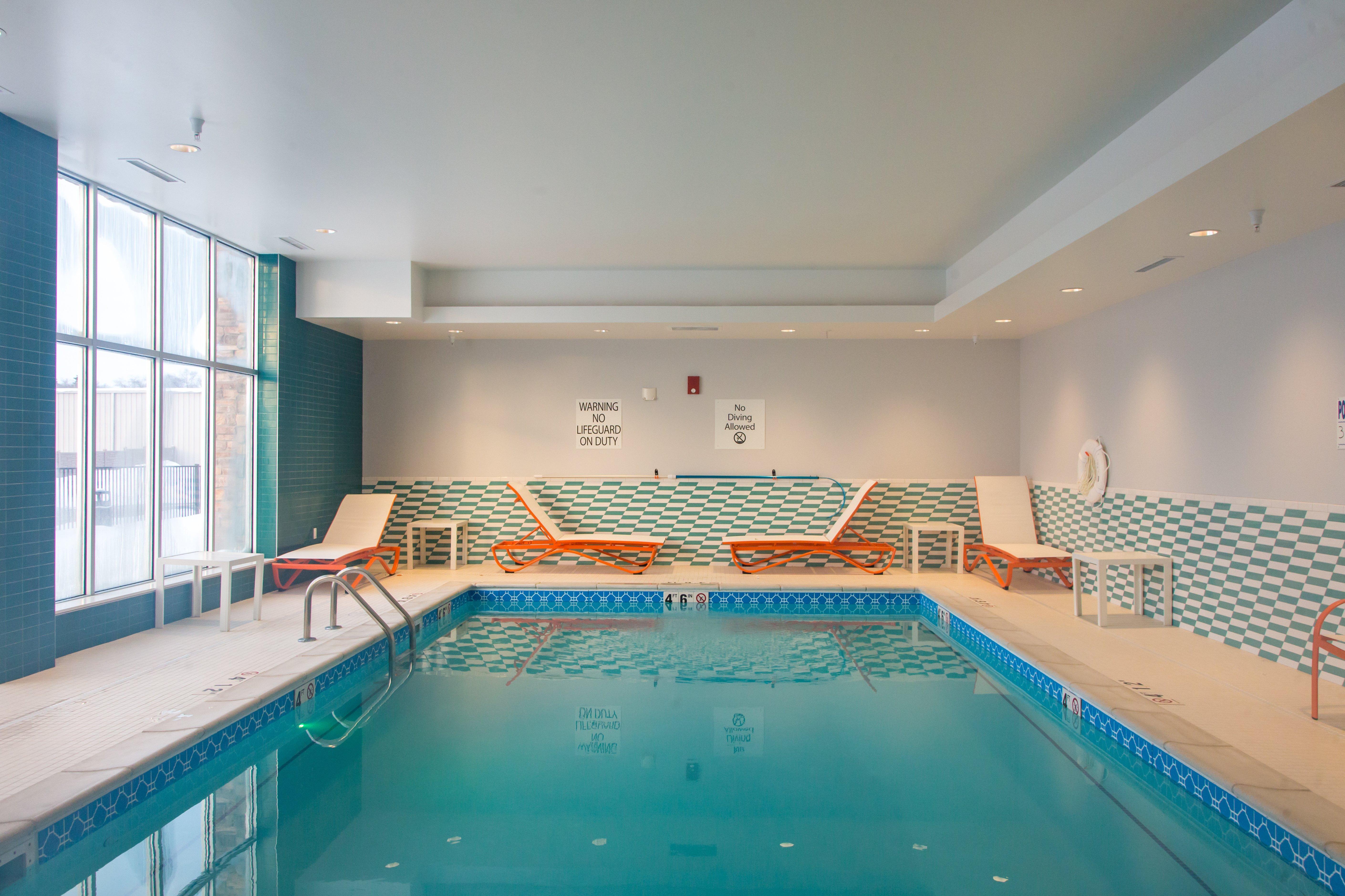 Holiday Inn Hotel & Suites - Mount Pleasant By Ihg Экстерьер фото